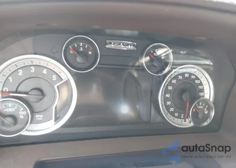 2014 Ram 2500 Laramie z USA, uszkodzony, nr VIN 3C6UR5NL6EG266771